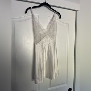 NWT Victoria Secret White Silk & Lace Lingerie - Size: Large
